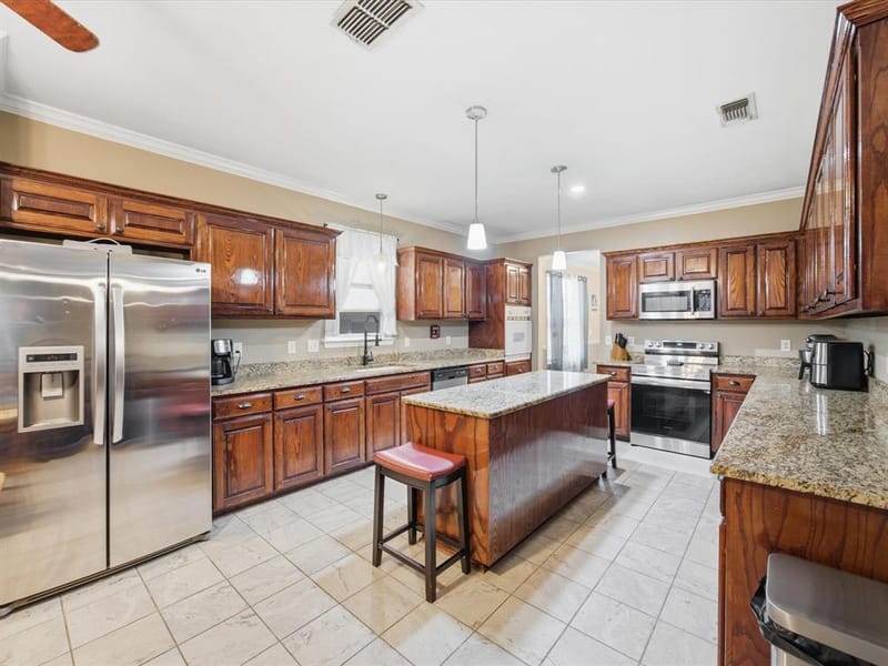 5004 Vaquero Drive, Arlington TX 76017 - Photo 11