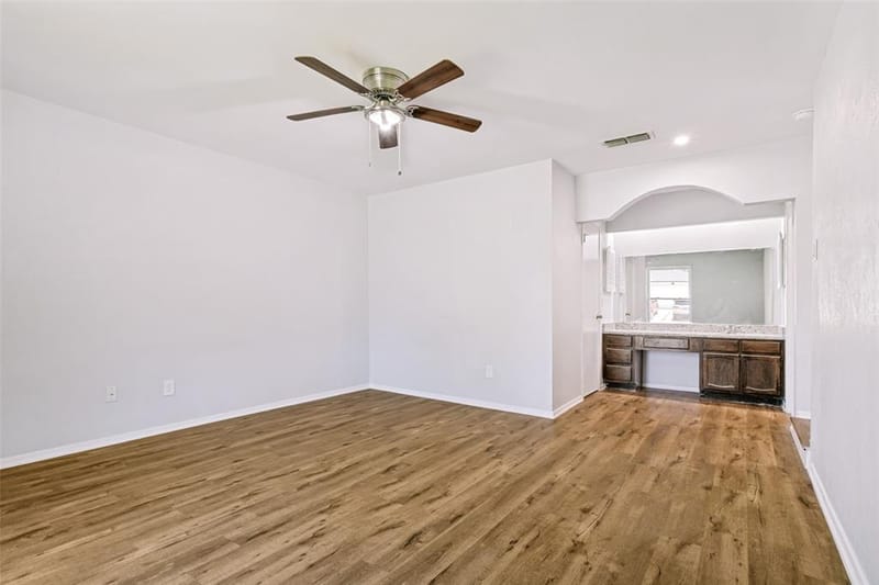 421 Goldfinch Drive, Fort Worth TX 76108 - Photo 13