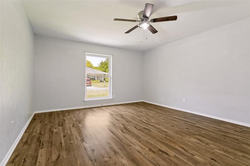 421 Goldfinch Drive, Fort Worth TX 76108 - Photo 12