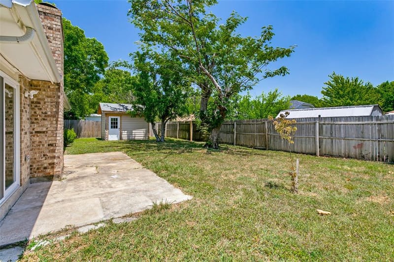 421 Goldfinch Drive, Fort Worth TX 76108 - Photo 22