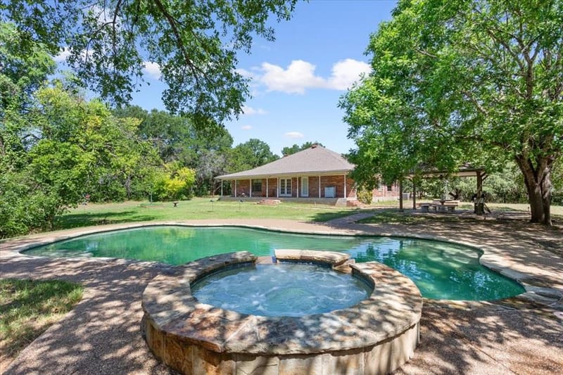 264 Emily Lane, Waco TX 76708 - Photo 30