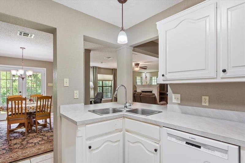 264 Emily Lane, Waco TX 76708 - Photo 11
