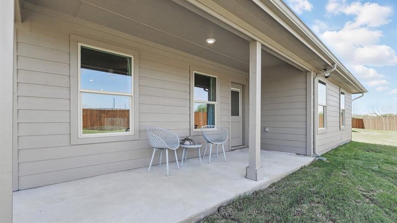 341 DEAF SMITH Street, Justin TX 76247 - Photo 34