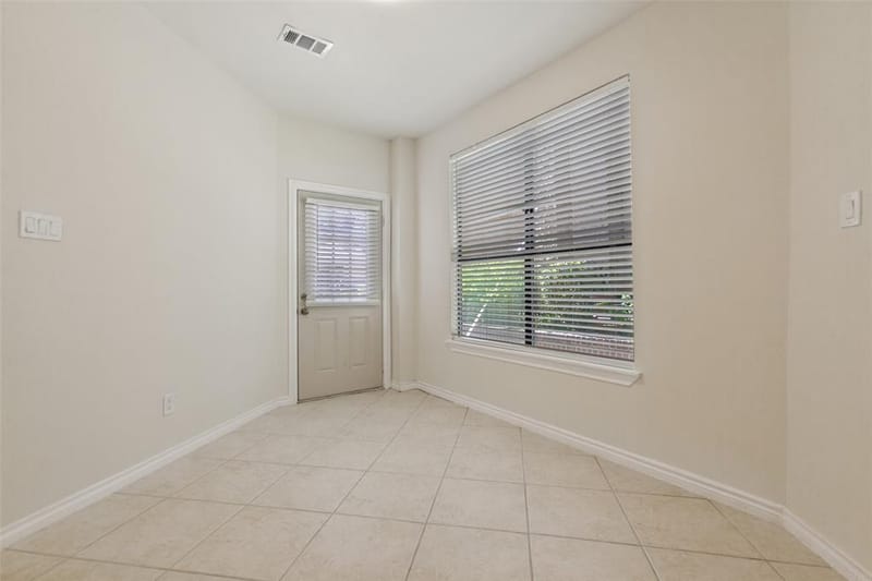 5550 Spring Valley Road # C16, Dallas TX 75254 - Photo 6