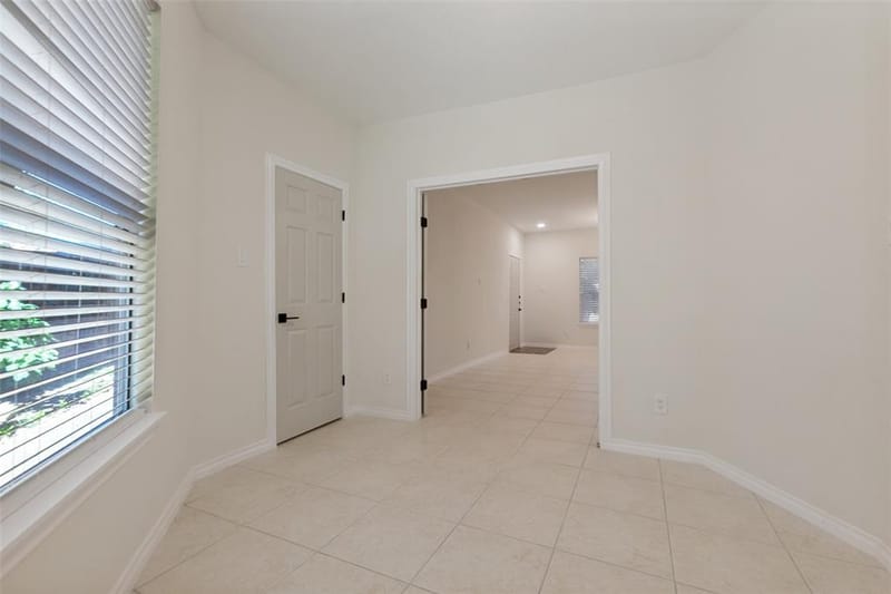 5550 Spring Valley Road # C16, Dallas TX 75254 - Photo 18