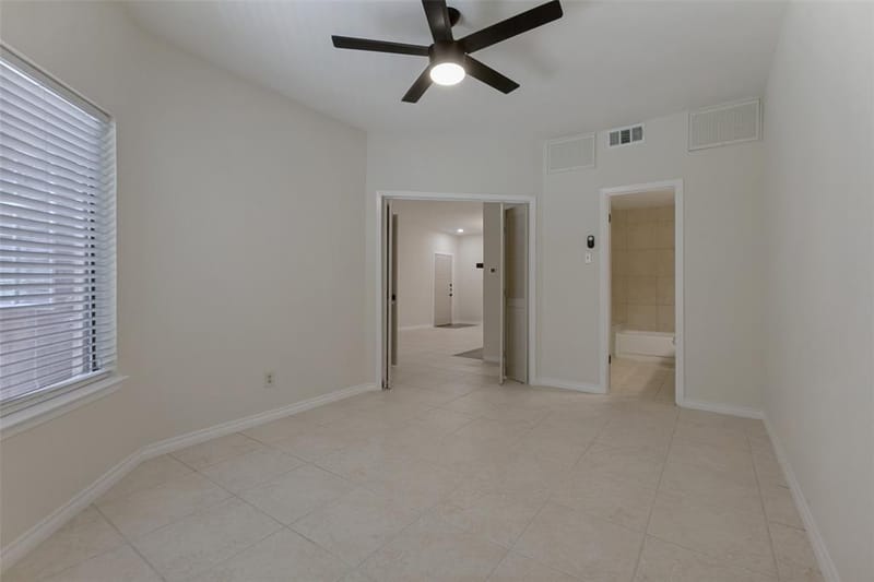 5550 Spring Valley Road # C16, Dallas TX 75254 - Photo 19