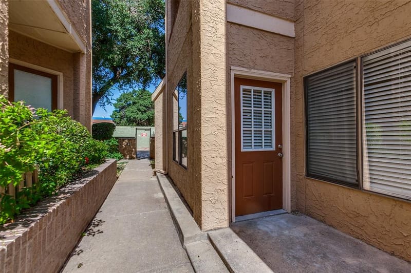 5550 Spring Valley Road # C16, Dallas TX 75254 - Photo 8