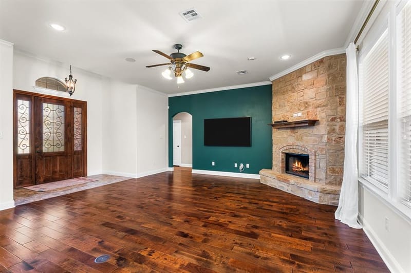 2304 Augustine, Waco TX 76712 - Photo 9