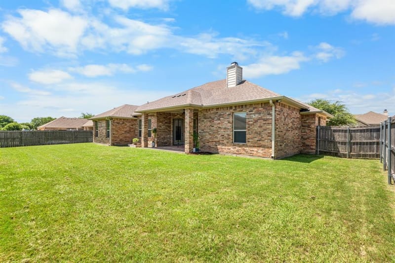 2304 Augustine, Waco TX 76712 - Photo 34