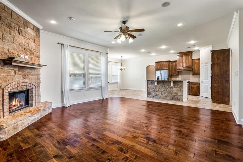 2304 Augustine, Waco TX 76712 - Photo 8