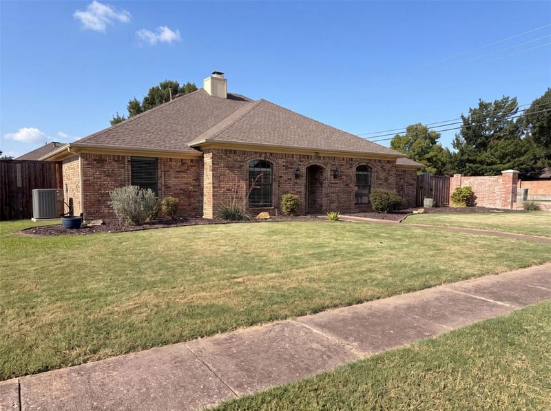 3032 Laguna Drive, Plano TX 75023 - Photo 5