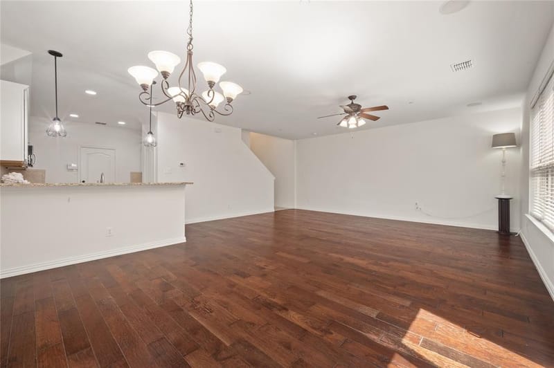 2661 Jacobson Drive, Lewisville TX 75067 - Photo 3