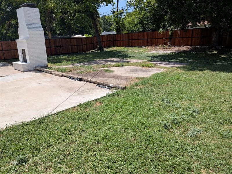 1337 ADELAIDE Drive, Dallas TX 75216 - Photo 27