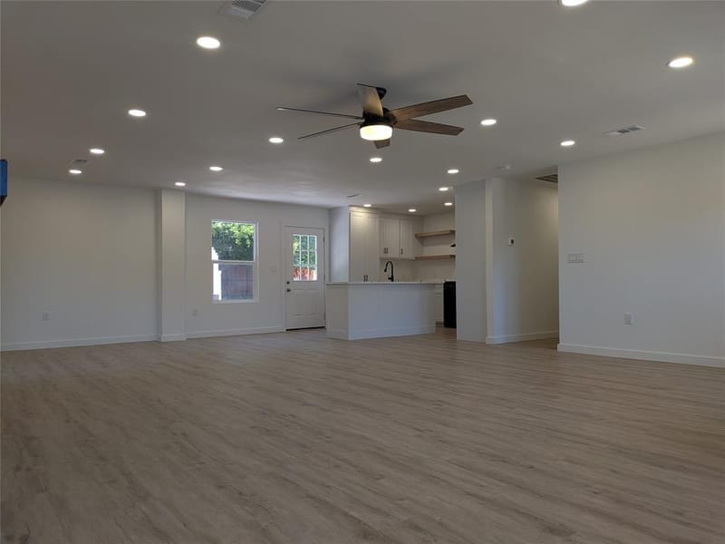 1337 ADELAIDE Drive, Dallas TX 75216 - Photo 6