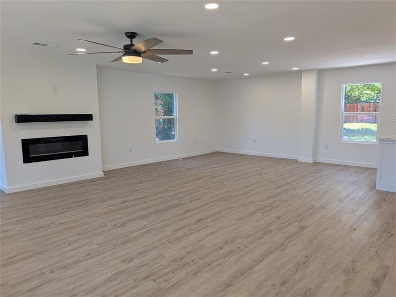 1337 ADELAIDE Drive, Dallas TX 75216 - Photo 7