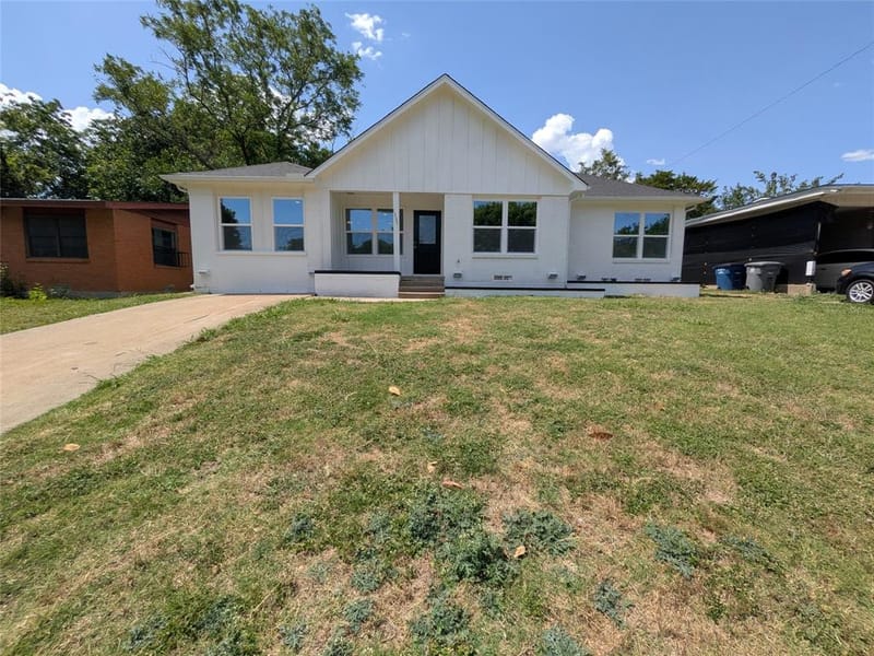 1337 ADELAIDE Drive, Dallas TX 75216 - Photo 3