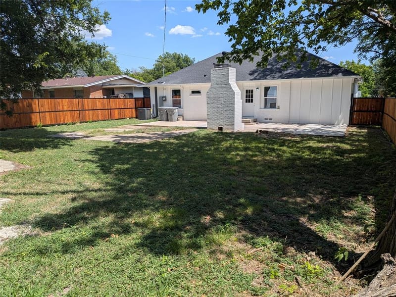 1337 ADELAIDE Drive, Dallas TX 75216 - Photo 28