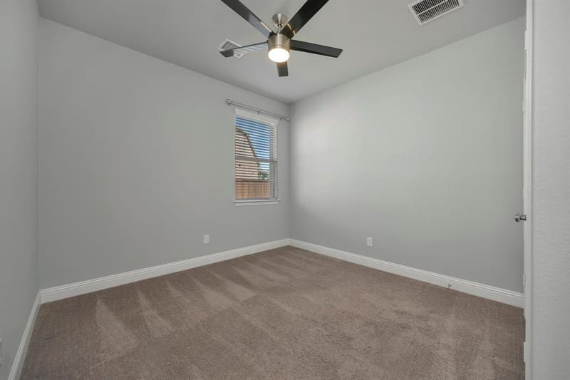 125 Mossy Oak Trail, Fort Worth TX 76131 - Photo 6