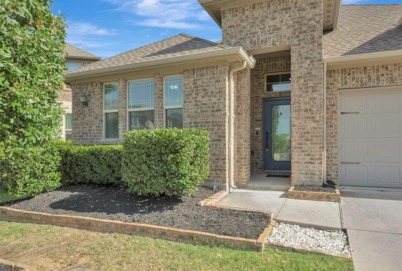 125 Mossy Oak Trail, Fort Worth TX 76131 - Photo 3