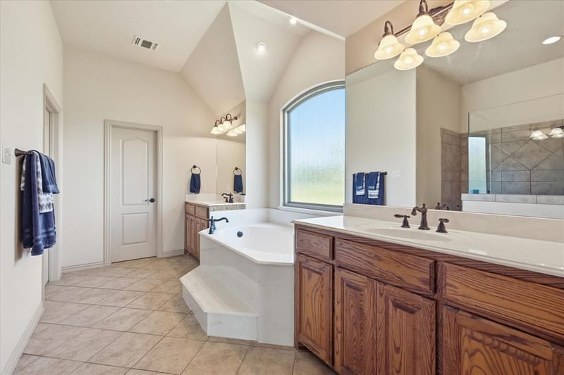 1414 Rio Viento, Fort Worth TX 76135 - Photo 14