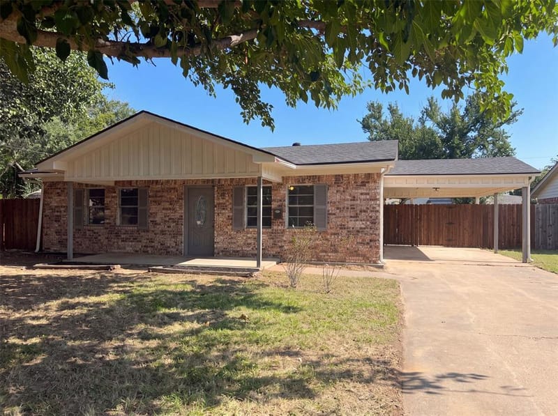 502 Jennings Street, Nocona TX 76255 - Photo 17