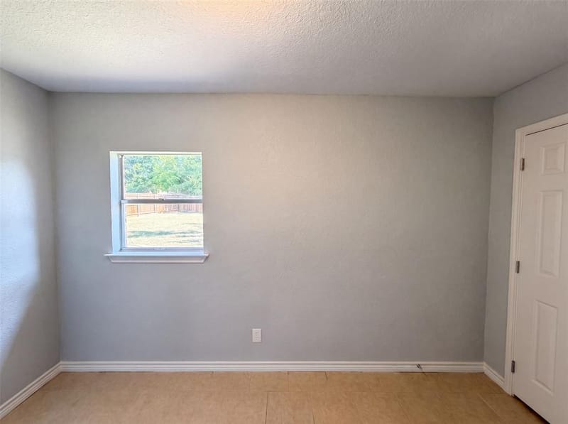 502 Jennings Street, Nocona TX 76255 - Photo 10