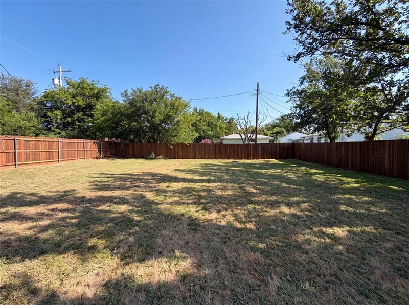 502 Jennings Street, Nocona TX 76255 - Photo 18