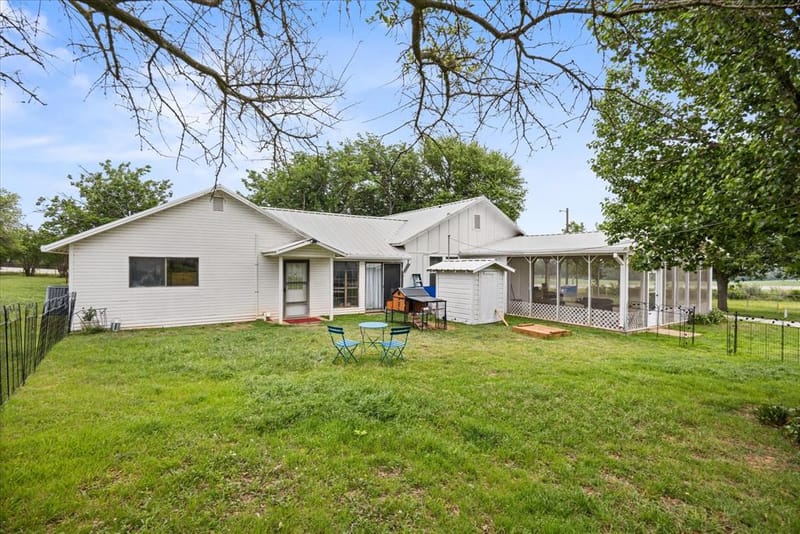 11755 W FM 8, Stephenville TX 76401 - Photo 17