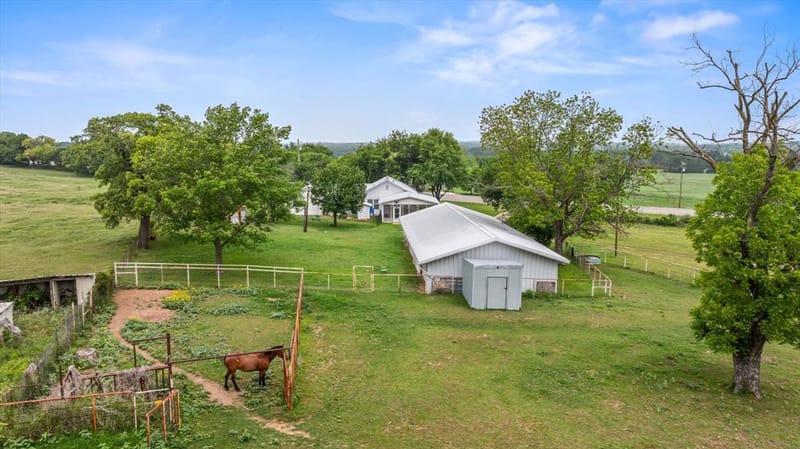 11755 W FM 8, Stephenville TX 76401 - Photo 28