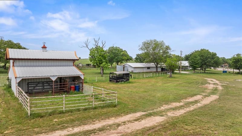 11755 W FM 8, Stephenville TX 76401 - Photo 25