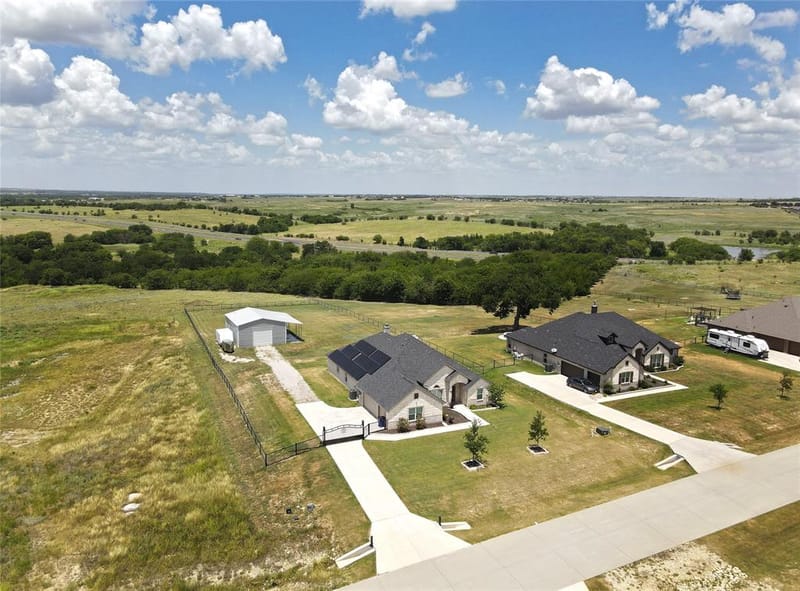 7409 Autumn Grove Lane, Ponder TX 76259 - Photo 35