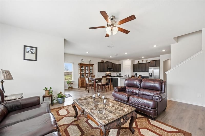 610 Jamestown Lane, Fate TX 75189 - Photo 5