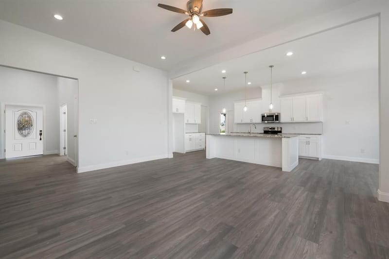 13027 Eagles Nest Drive, Whitney TX 76692 - Photo 5
