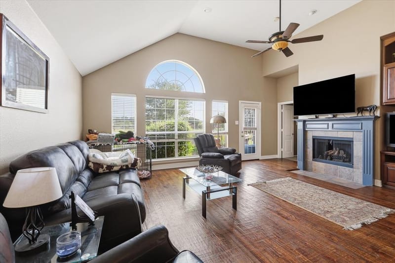 4432 Spanish Oak Circle, Corinth TX 76208 - Photo 2