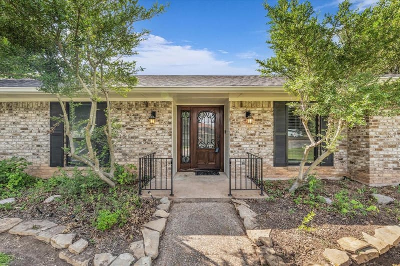 7101 Country Club Road, Waco TX 76710 - Photo 2
