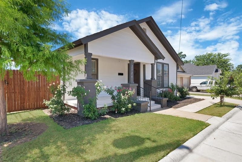 2724 E 12th Street, Fort Worth TX 76111 - Photo 2