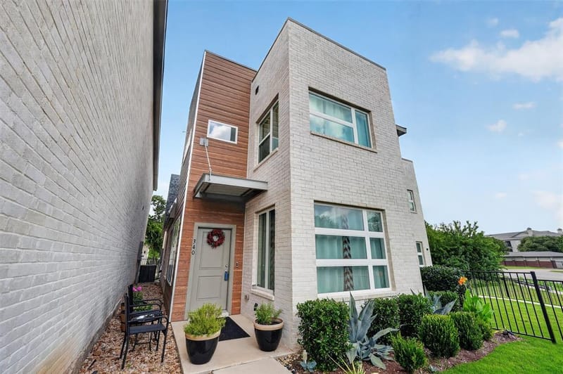 340 Oakbend Drive, Lewisville TX 75067 - Photo 4