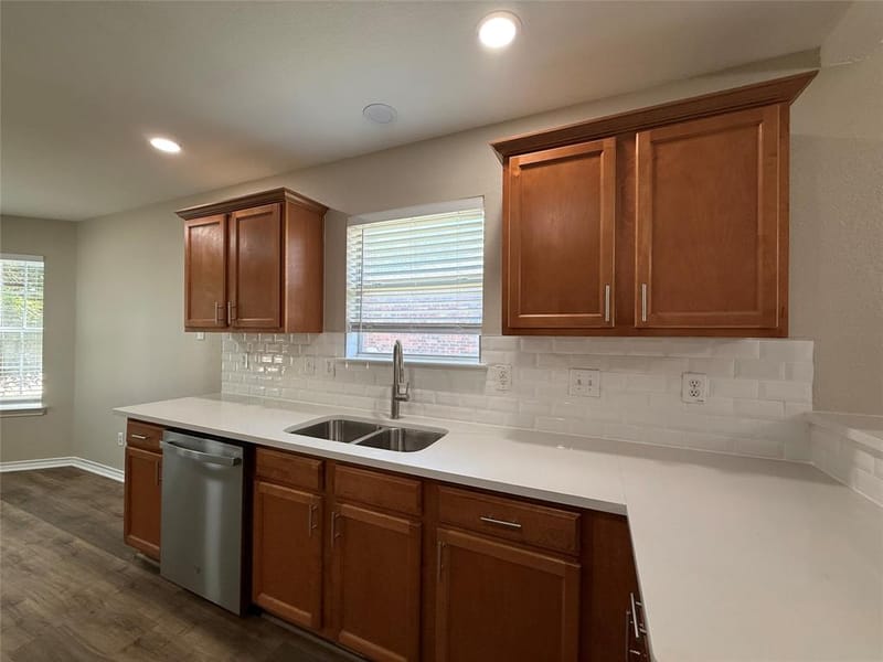 103 Santa Fe Trail, Justin TX 76247 - Photo 13