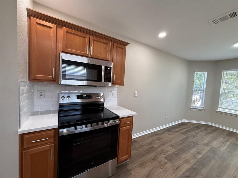 103 Santa Fe Trail, Justin TX 76247 - Photo 14