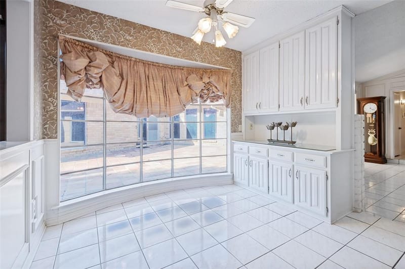 6101 Circleview Drive, Haltom City TX 76180 - Photo 9