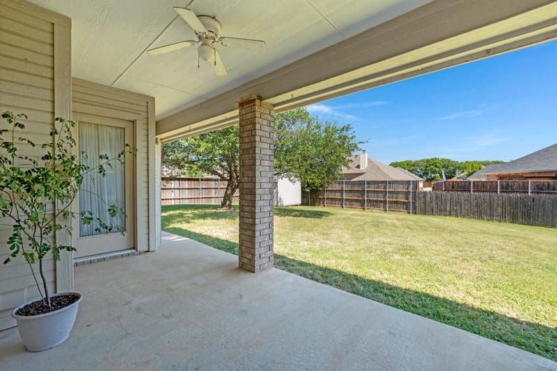 135 Honeysuckle Drive, Justin TX 76247 - Photo 24