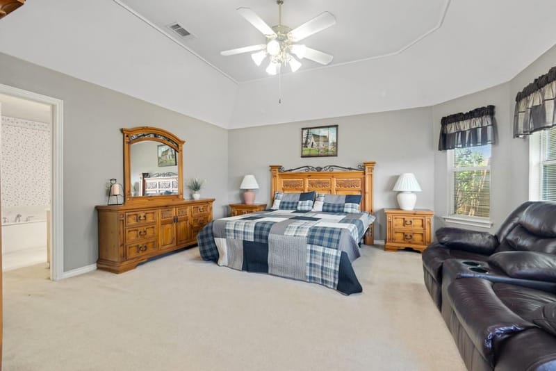 135 Honeysuckle Drive, Justin TX 76247 - Photo 30