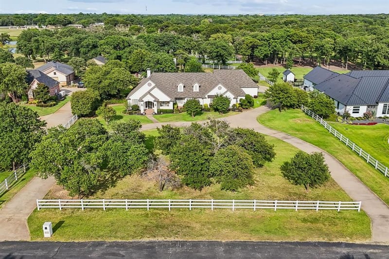 5401 Hidden Valley Court, Mansfield TX 76063 - Photo 38