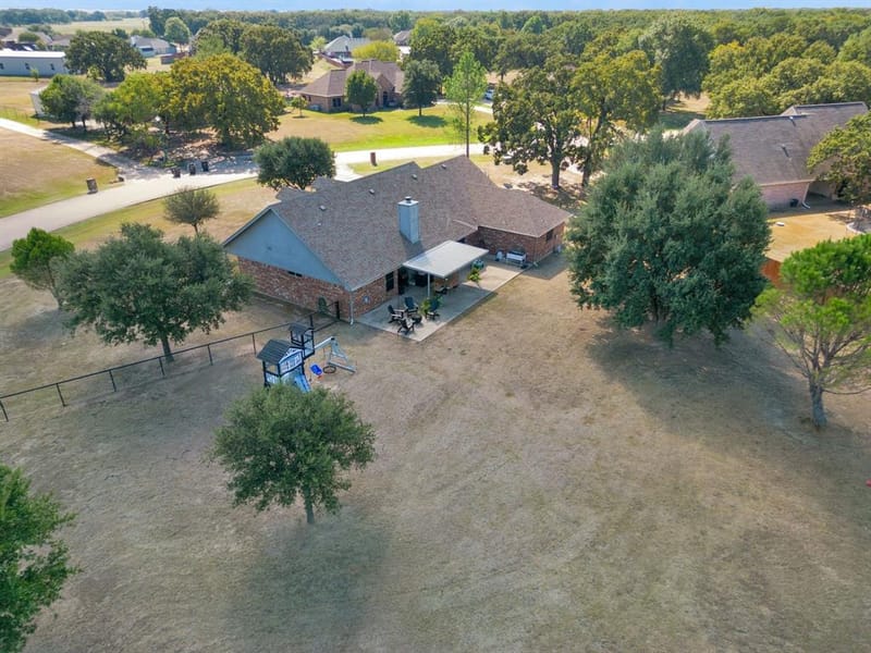 1020 Oak Hollow Lane, Combine TX 75159 - Photo 30