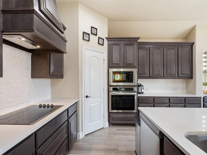 521 Ridgewater Trail, Fort Worth TX 76131 - Photo 7