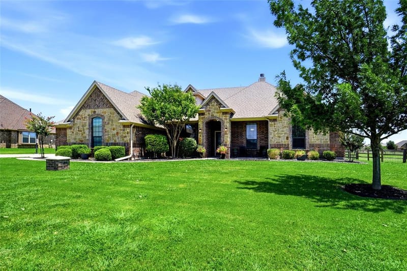 14216 Lucille Drive, Newark TX 76071 - Photo 2