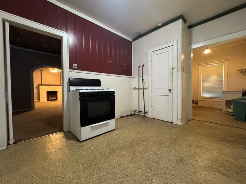810 N 33rd Street, Waco TX 76707 - Photo 7