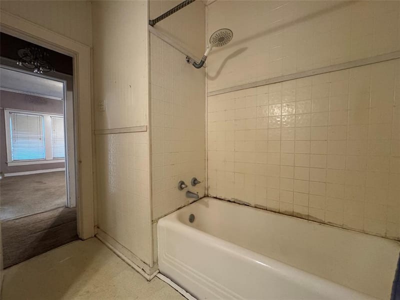 810 N 33rd Street, Waco TX 76707 - Photo 14