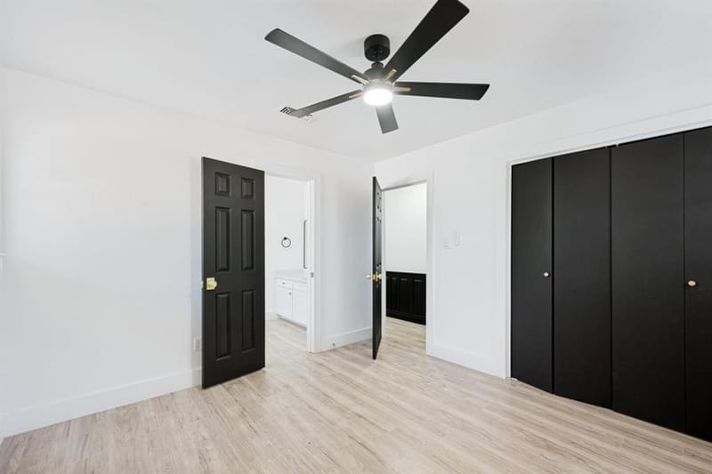 317 Cedar Creek Court, Fort Worth TX 76103 - Photo 18