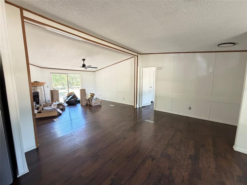 1010 Glen Brook Drive, Pecan Hill TX 75165 - Photo 4